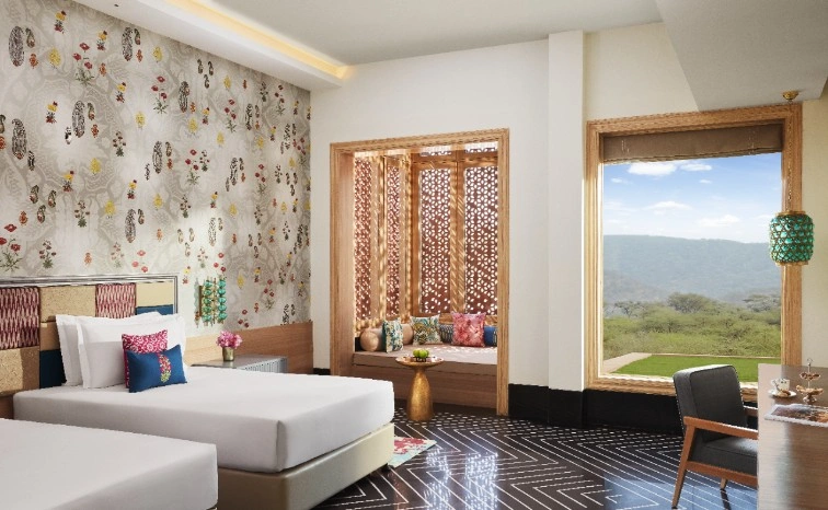 Luxury Room Twin Bed