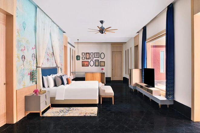 SeleQtions Villa King bed
