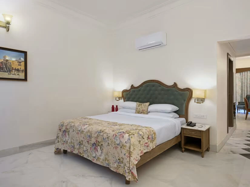 Family Plunge Pool Suite