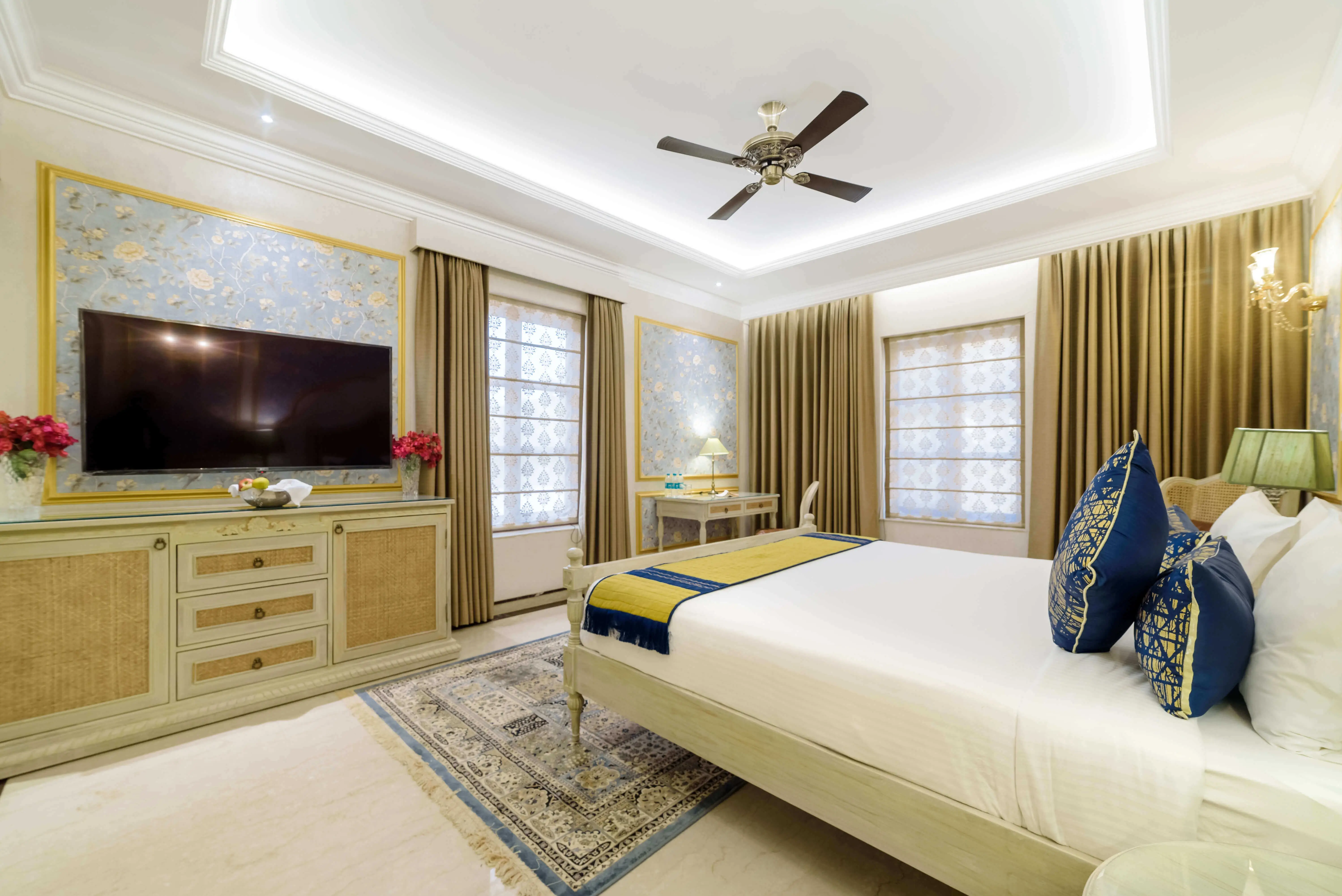Palace Room with Courtyard View