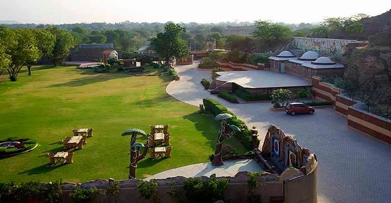 Banquets Lawn