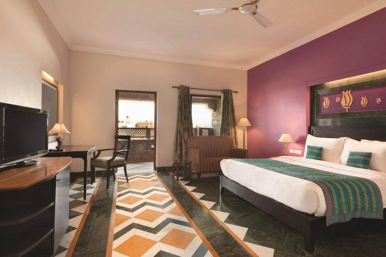 Super Deluxe Room