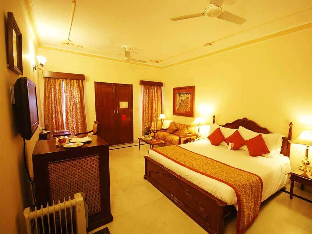 Palace Room