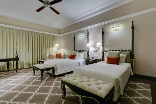 Luxury Room Garden View Twin Bed