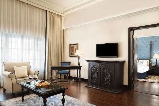 Premium Suite