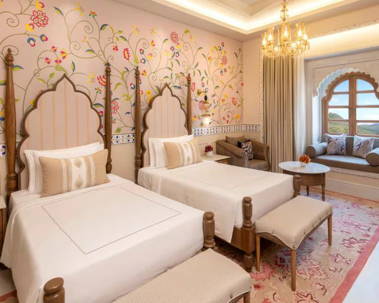Deluxe Room Twin Bed