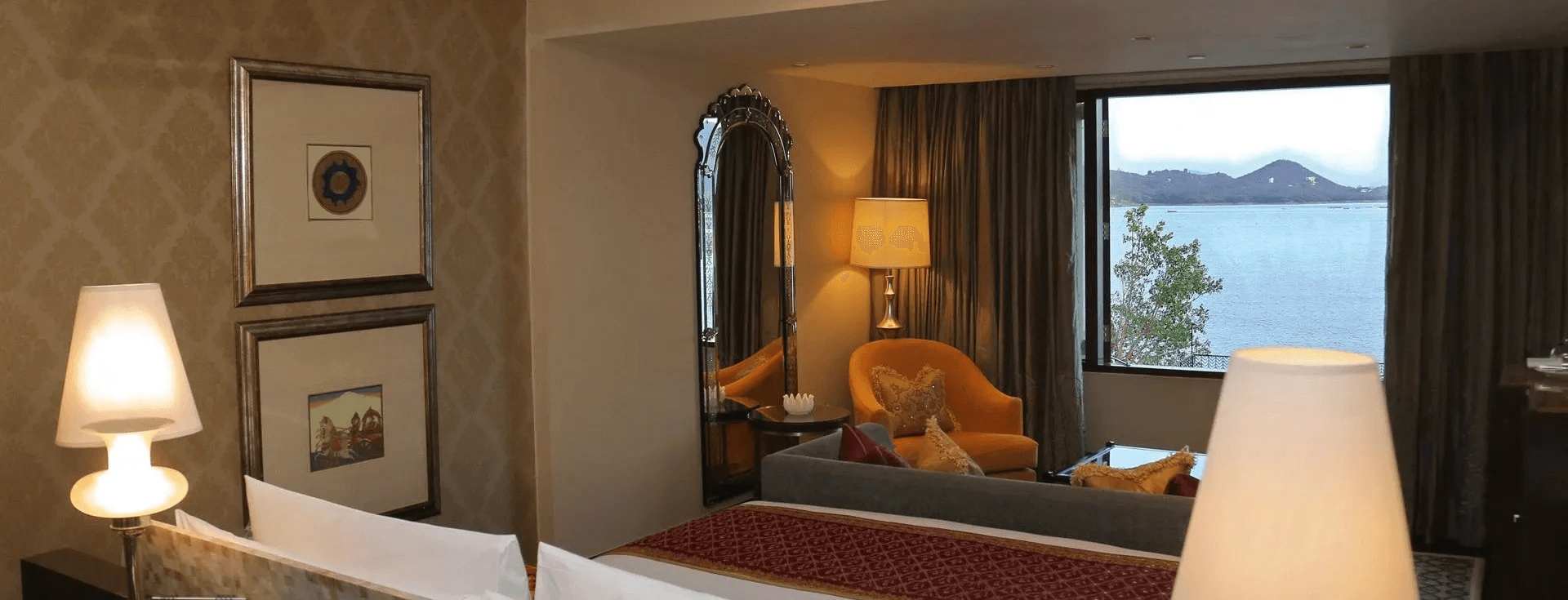 Grande Heritage Lake View Room